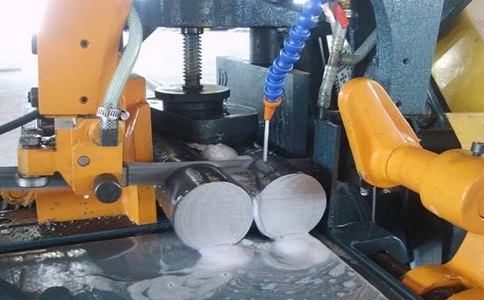 修文卧式带锯床的送料方式有哪几种？