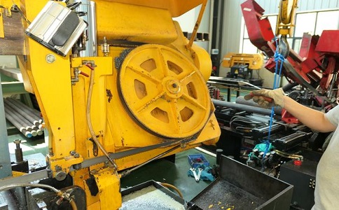 修文金属带锯床的日常使用和保养注意事项！